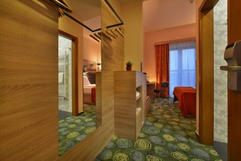 Ramada Airport Hotel Prague**** - Einzelzimmer Superior