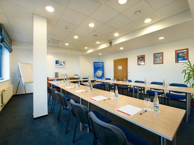 Ramada Airport Hotel Prague**** - Boeing Meeting Room