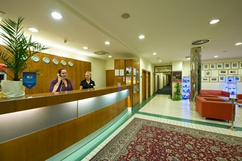 Ramada Airport Hotel Prague**** - Empfang