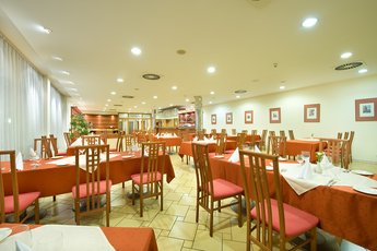 Ramada Airport Hotel Prague**** - Hotel-Restaurant