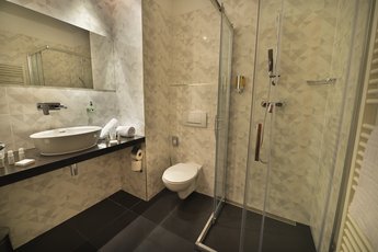 Ramada Airport Hotel Prague**** - koupelna