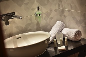 Ramada Airport Hotel Prague**** - Badezimmer