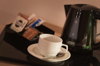Ramada Airport Hotel Prague**** - coffee and tea set