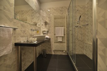 Ramada Airport Hotel Prague**** - Badezimmer